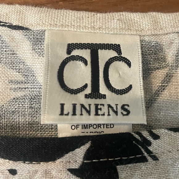 CTC Linens Women's Floral Black and White Pattern Design Top Blouse Size Large - Picture 7 of 8